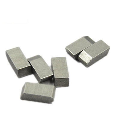 Cina K10 / K20 / K30 / K05 / P40 Alloy Tungsten Carbide Gigi, Semen Carbide Alat Tips pemasok