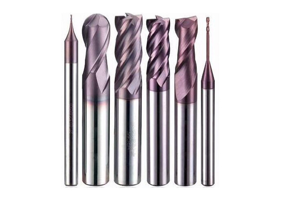 HRC60 Tungsten Carbide End Mill Kekuatan Tinggi Untuk Baja &amp;amp; Besi Cor pemasok