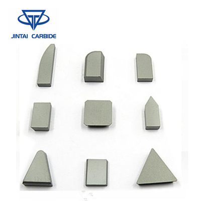 ISO Standar Tungsten Carbide YT14 B Type Brazed Tip Untuk Mesin Bubut pemasok