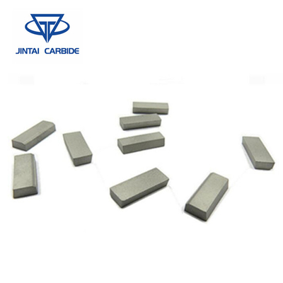 P10 P20 P30 Cemented Carbide Bit.  Tips Menghidupkan Standar Tungsten Carbide Brazed pemasok