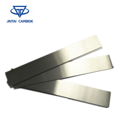 Ketangguhan Tinggi Cemented Tungsten Carbide Cutter Jalur YT5 Non Standar Disesuaikan pemasok